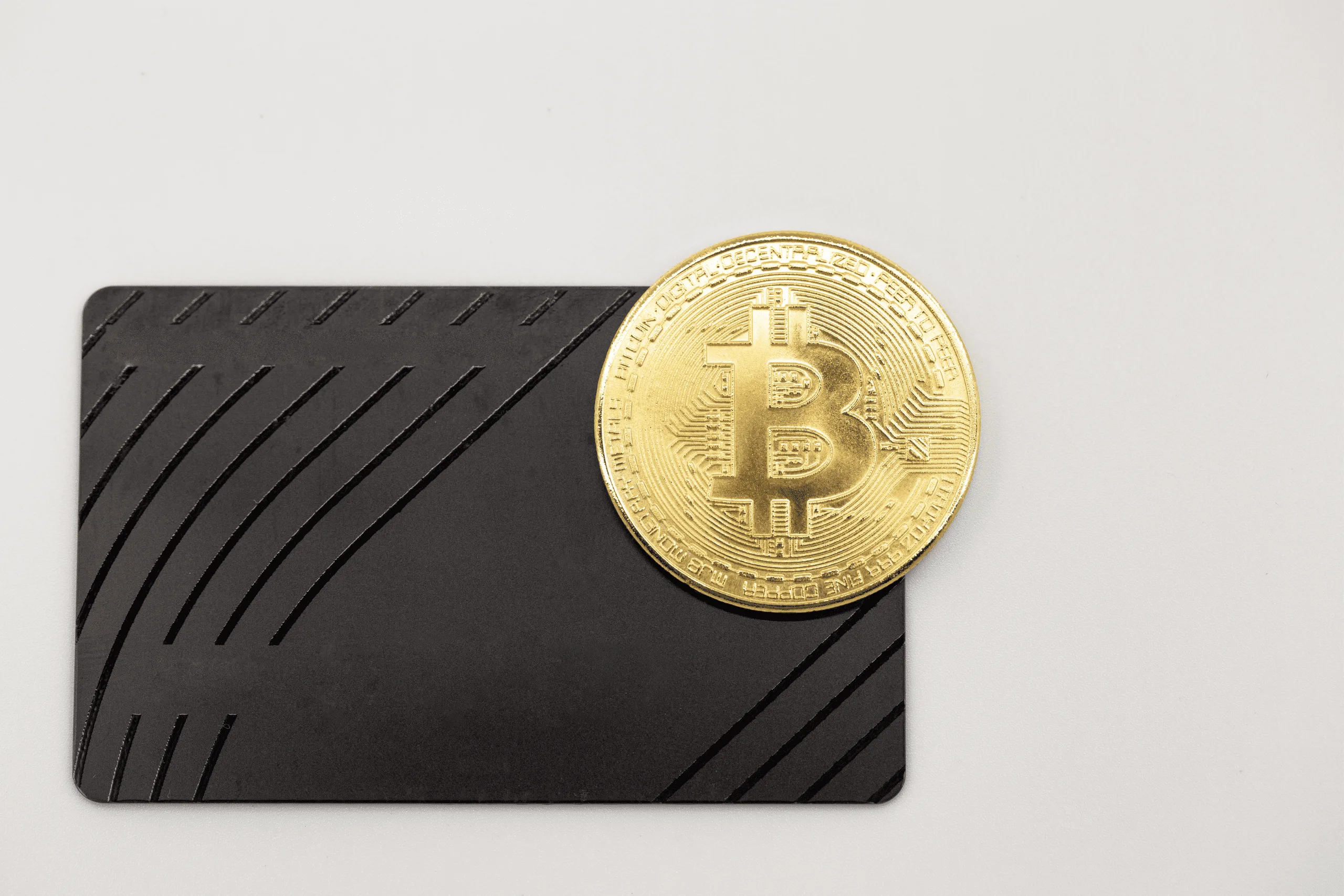 Crypto Cards Are Exploding in 2025 — Here’s What You Should Know (1)